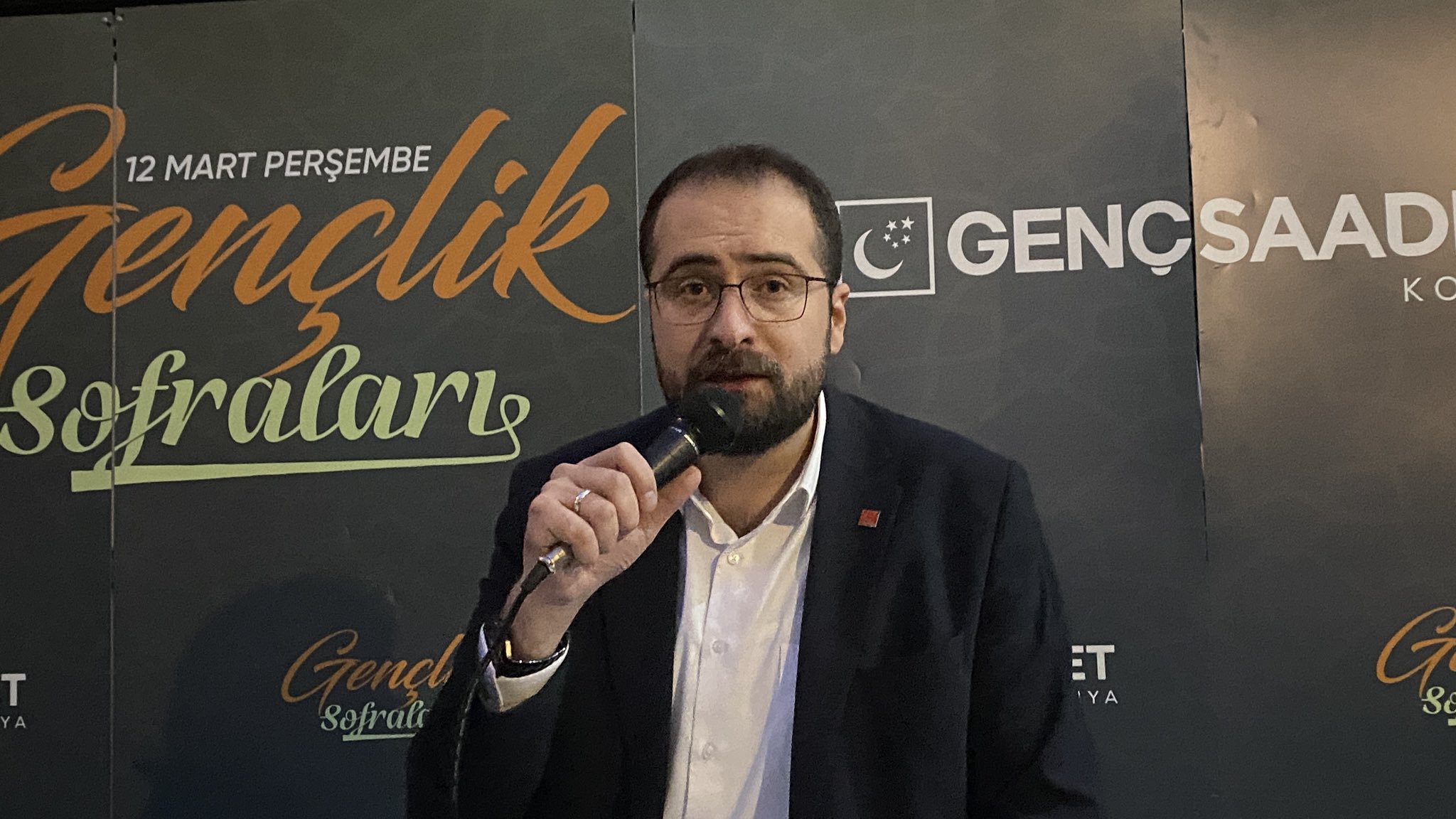 Saadet Partisi Konya Gençlik Kolları iftarda buluştu