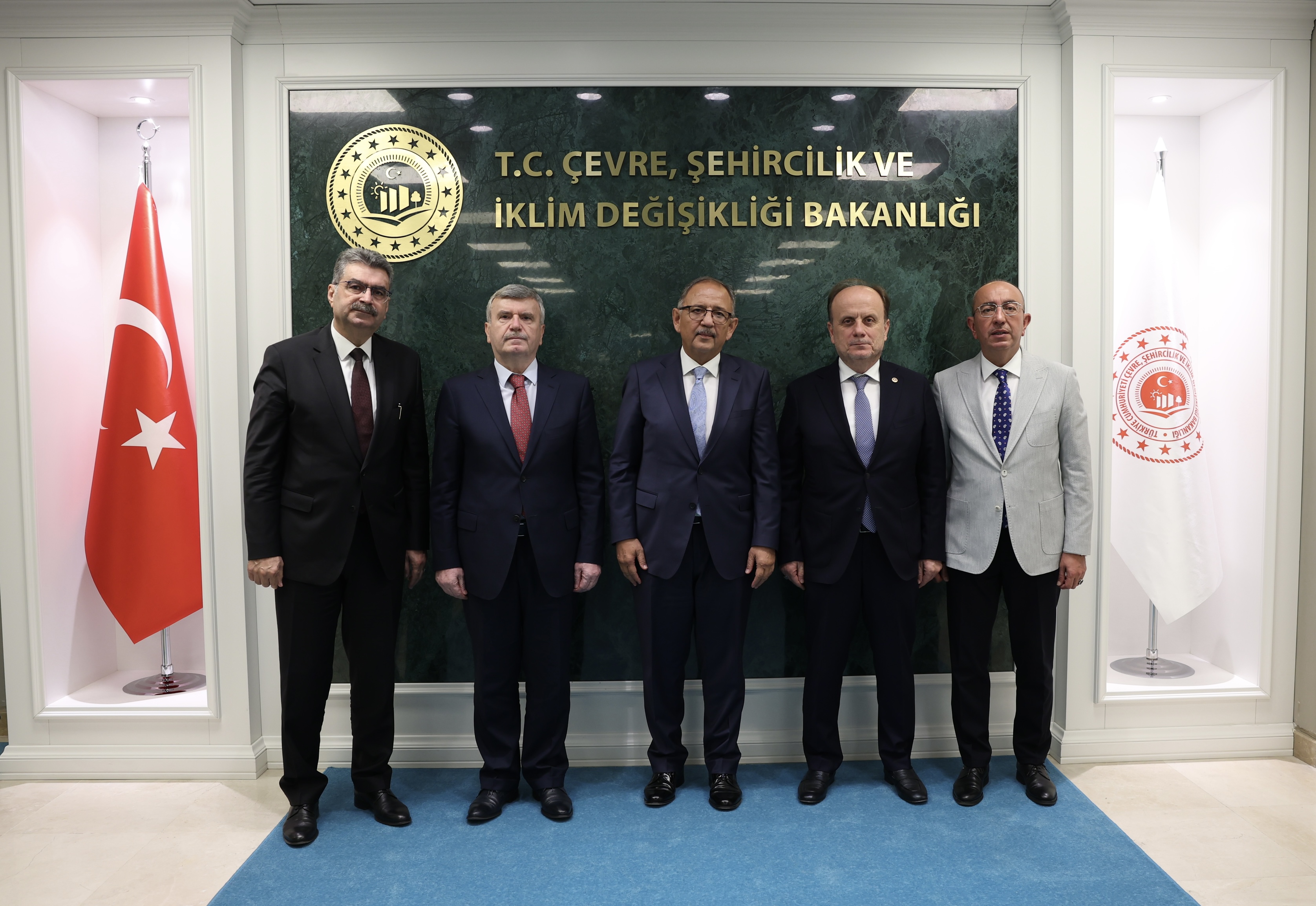 Konya Milletvekilleri ve Başkan Kavuş, Bakan Özhaseki’yi ziyaret etti