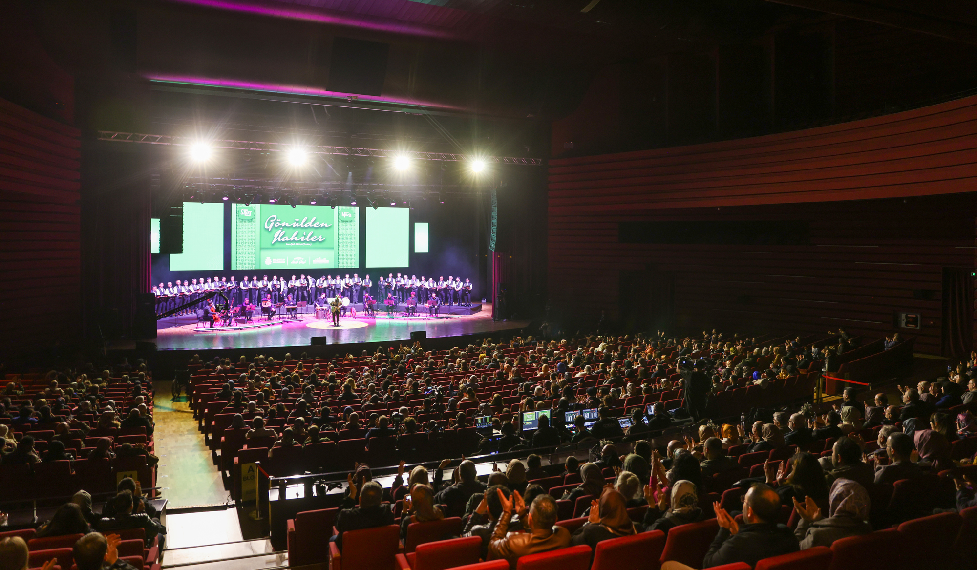 Selçuklu Sanat Akademisi gönüllere dokundu