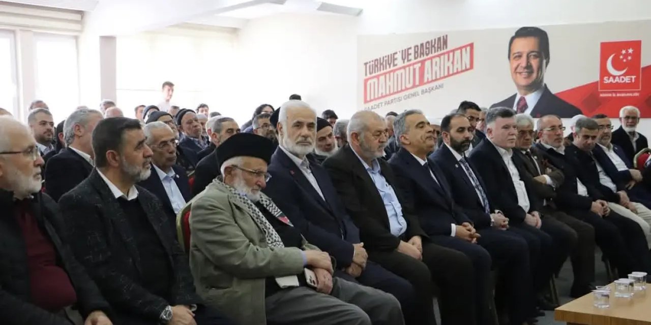 Saadet Partisi Konya’da bayramlaşmaya yoğun ilgi
