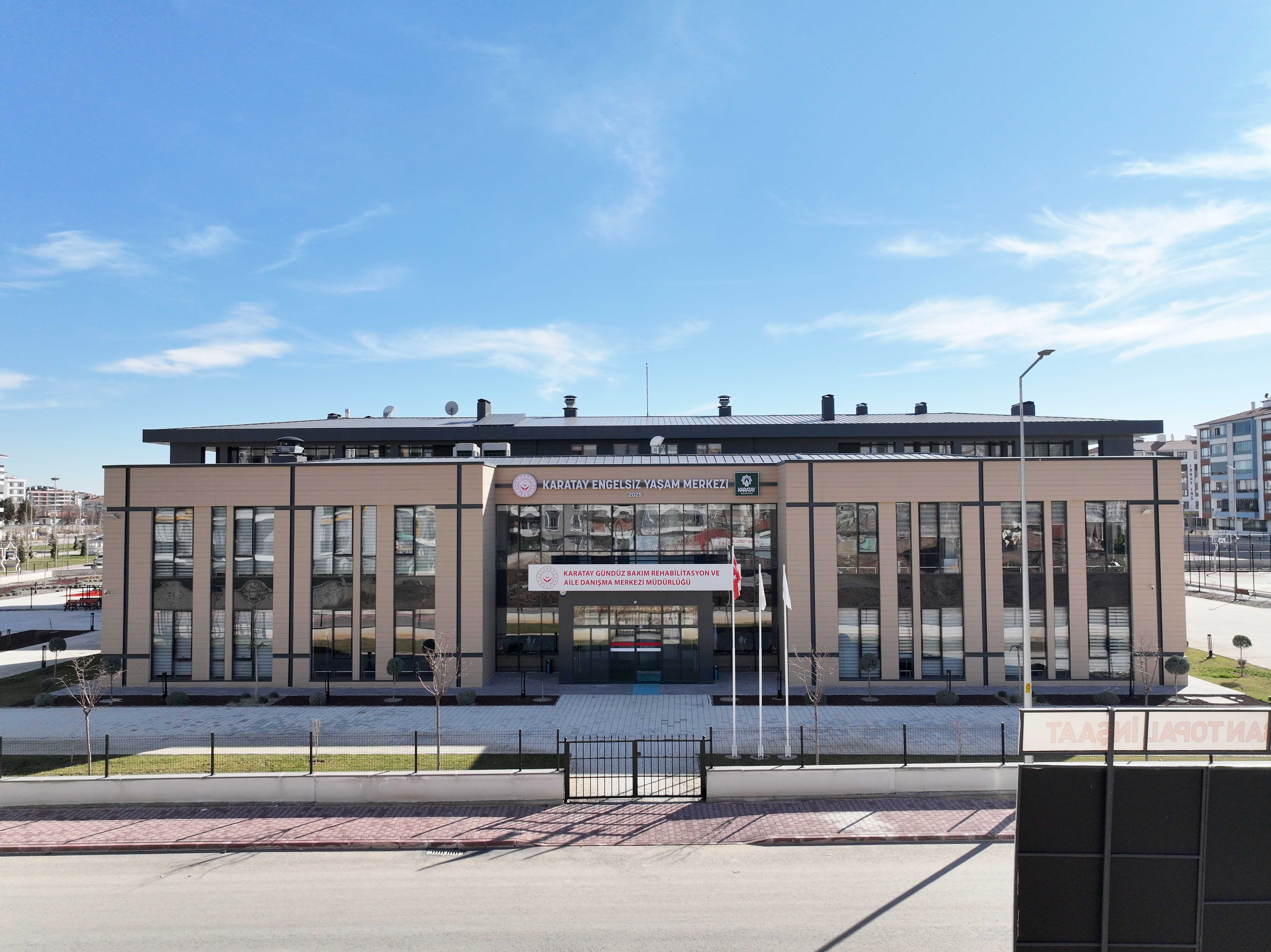 Karatay Engelsiz Yaşam Merkezi hasta kabulüne başladı