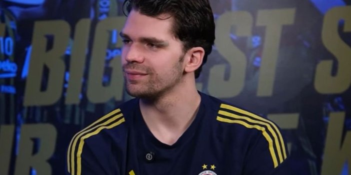 ''Biz Allah yolundan giden Müslümanız'' diyen Tarık Biberovic idolünü açıkladı