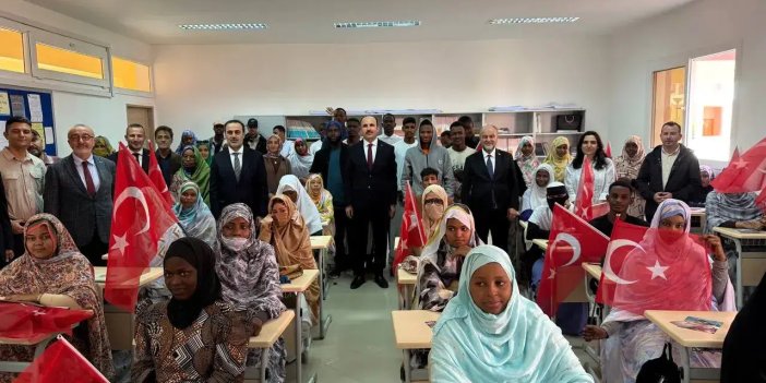 Başkan Altay, Moritanya’da üniversite öğrencileriyle buluştu