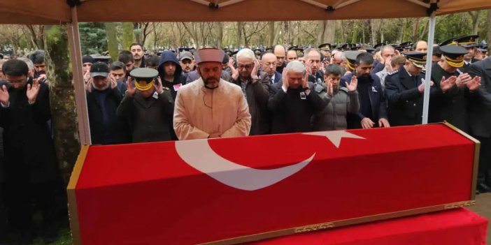 Konyalı şehide gözyaşlarıyla veda: Annesinin feryadı yürekleri dağladı: "Babanla beni yalnız bıraktın kuzum"