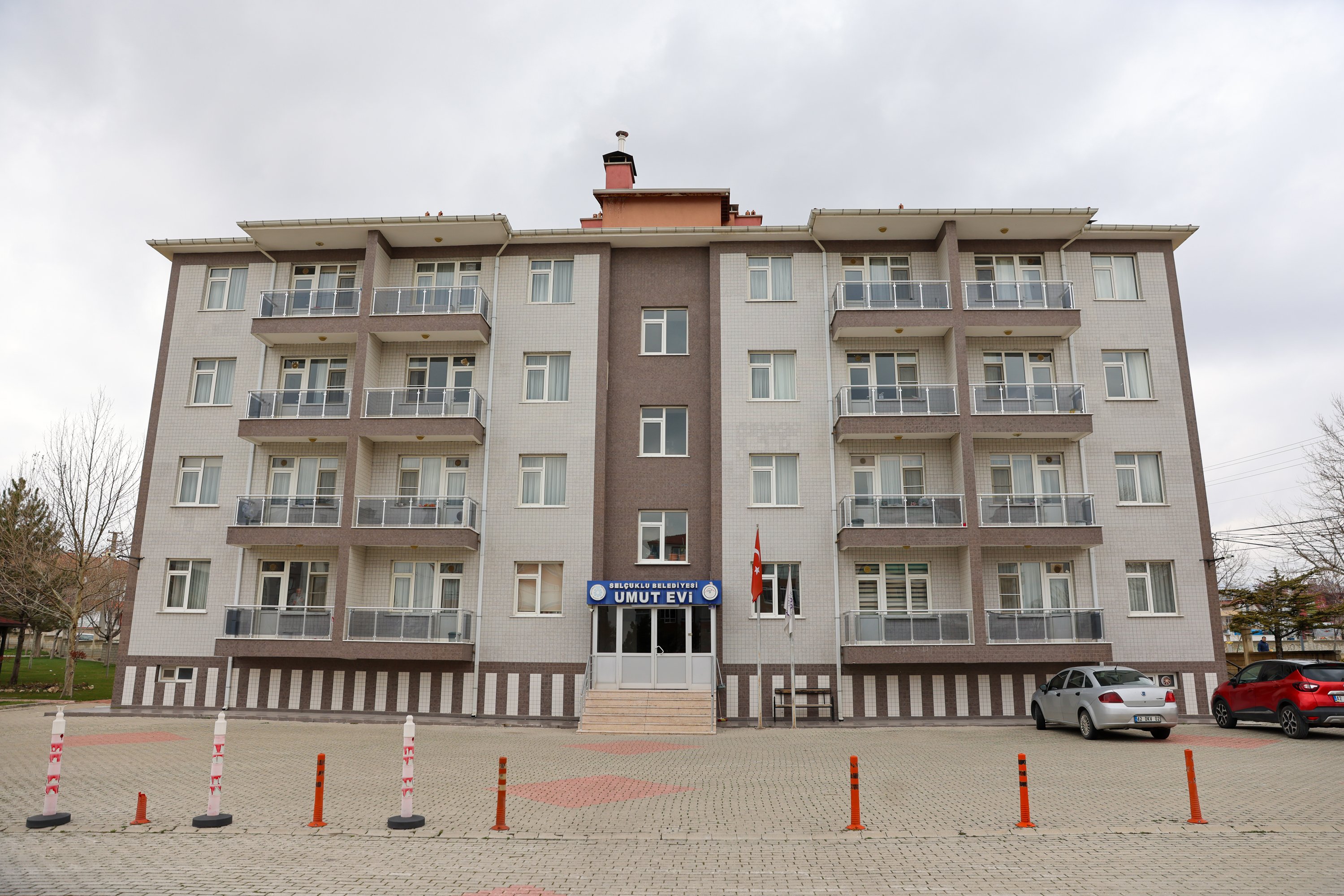 Umut Evi kanser hastaları ve yakınlarının yanında