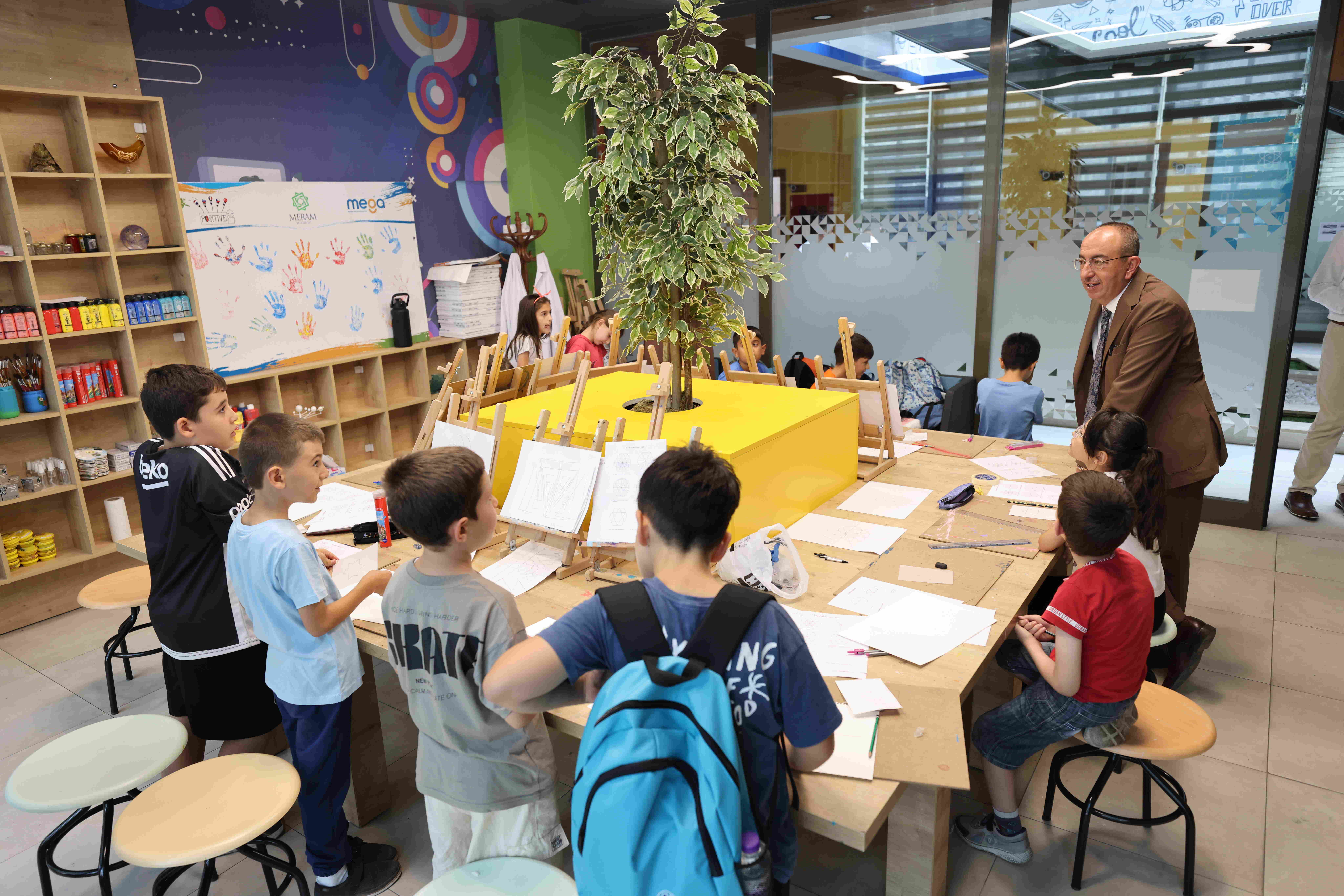 Meram’da gençler geleceğe hazırlanıyor