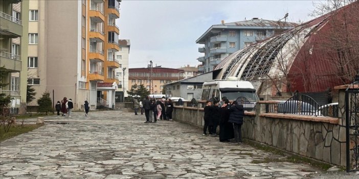 Van'da 5,2 büyüklüğünde deprem