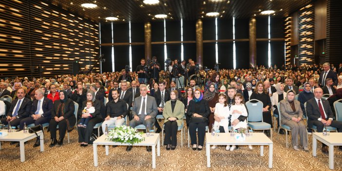 Bakan Memişoğlu Anne Baba Adayları İle Bir Araya Geldi