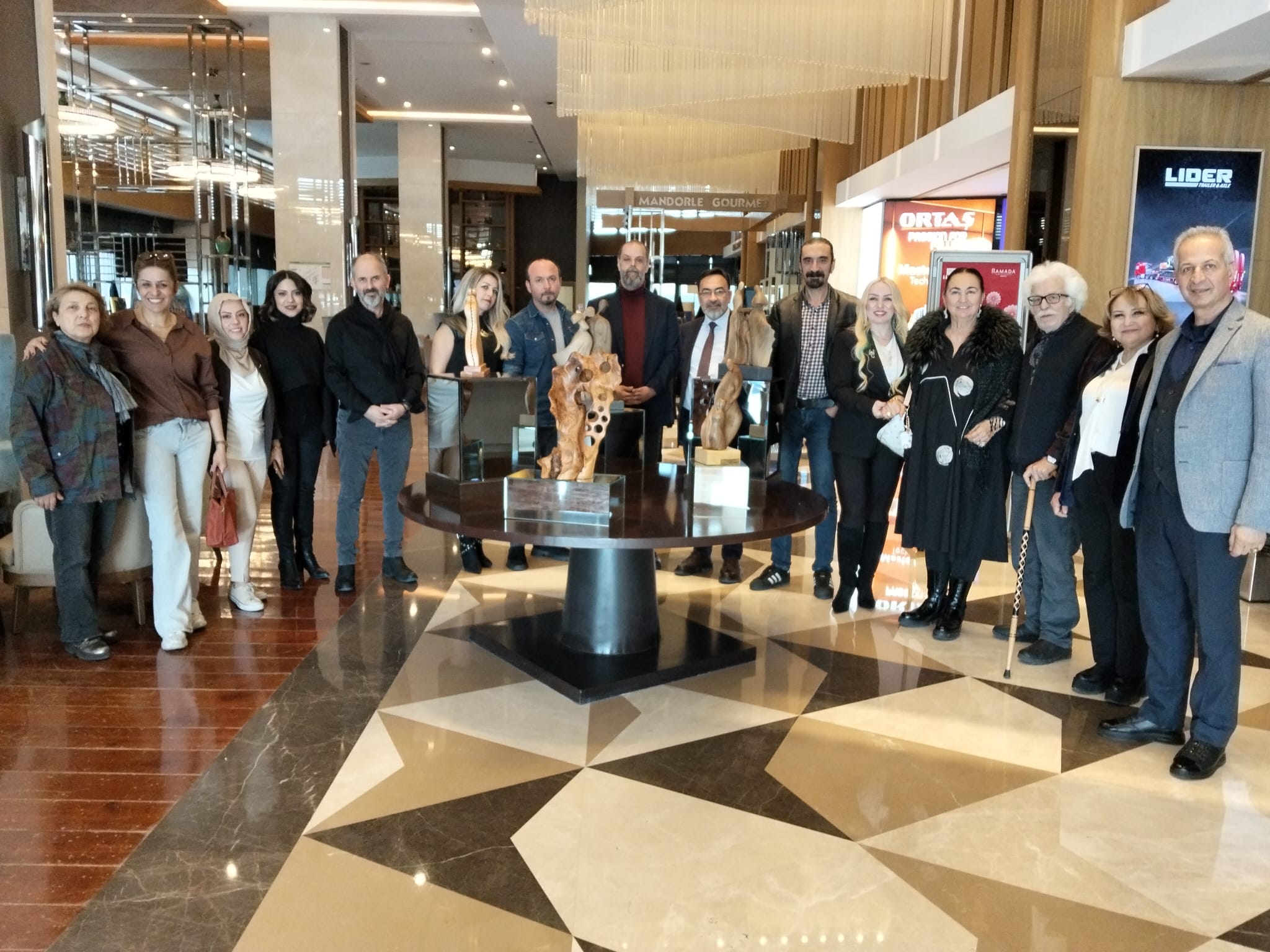 Cumhuriyet’in sanat mirası sergisi açıldı