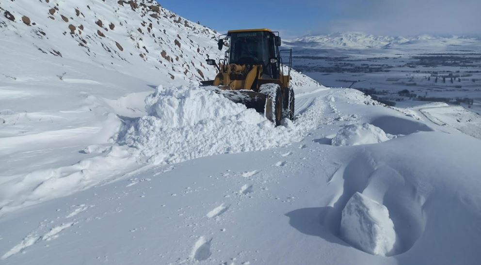 Nisanda kar esareti: 147 yol kapalı