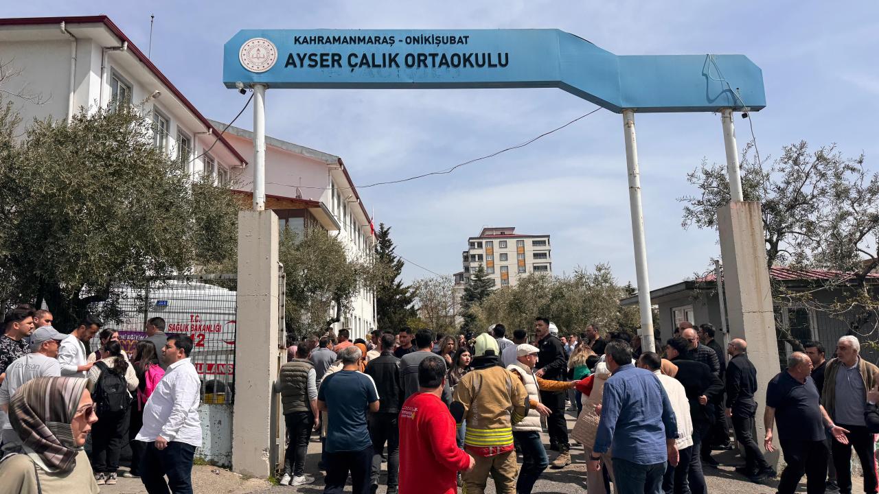Okulda silahlı saldırı: Yaralılar var
