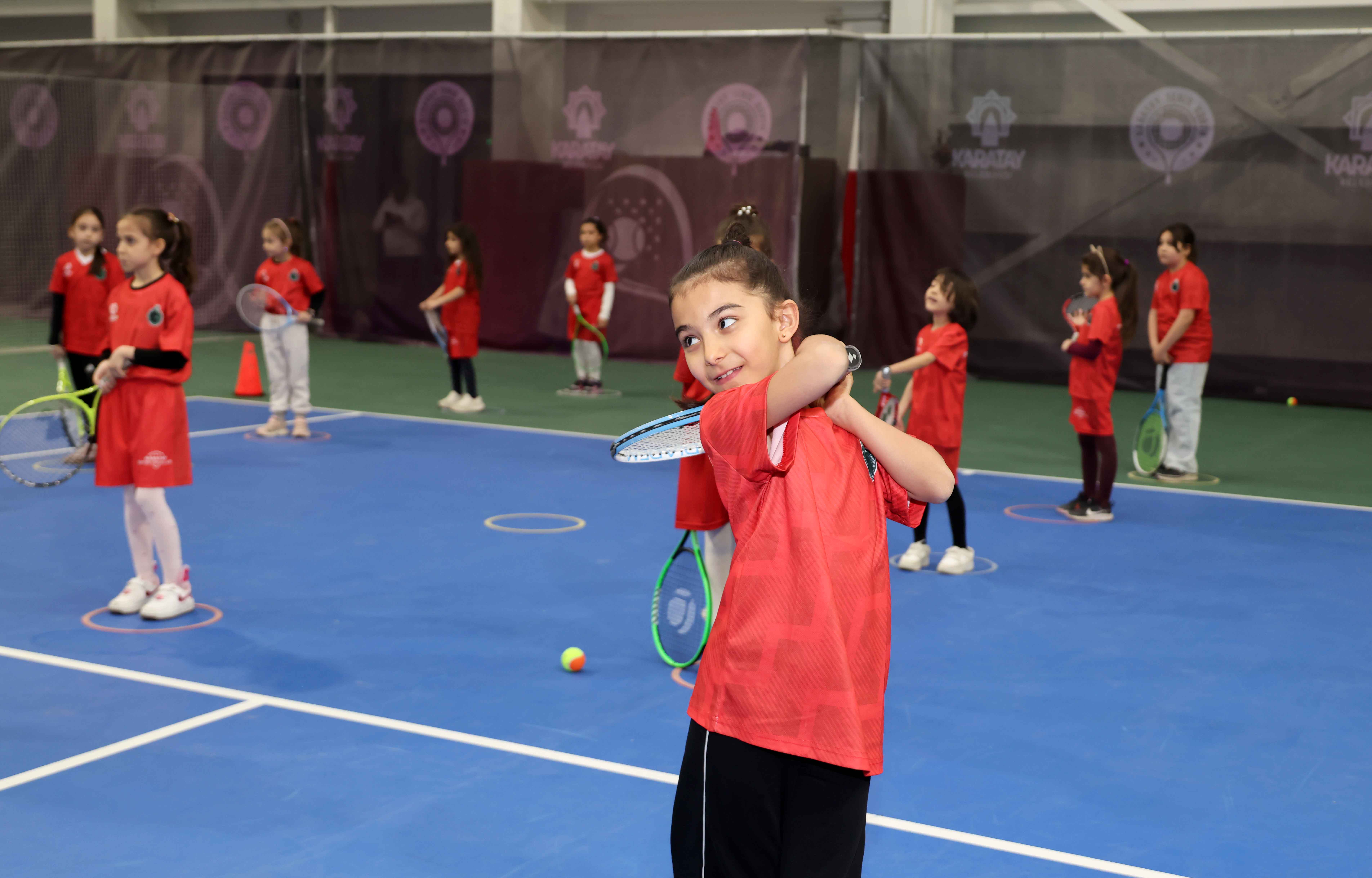 Karatay Kış Spor Okulları’nda eğitimler tüm hızıyla sürüyor
