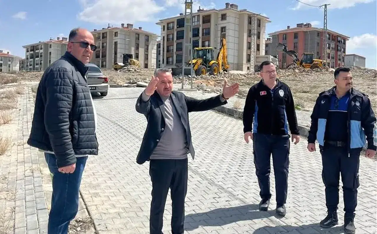 Başkan Orhan çalışmaları yerinde izledi