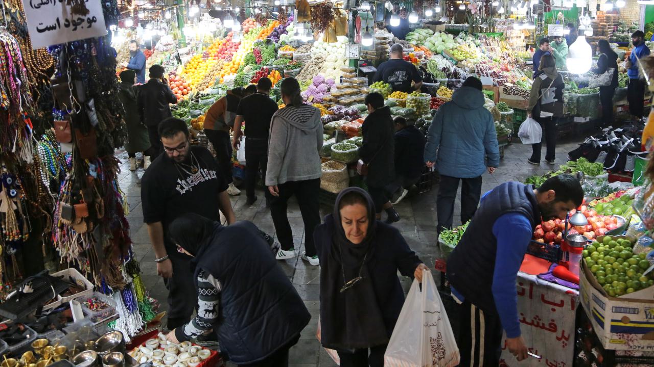 İran: Temel ihtiyaç maddelerinin teminine yönelik endişe bulunmuyor