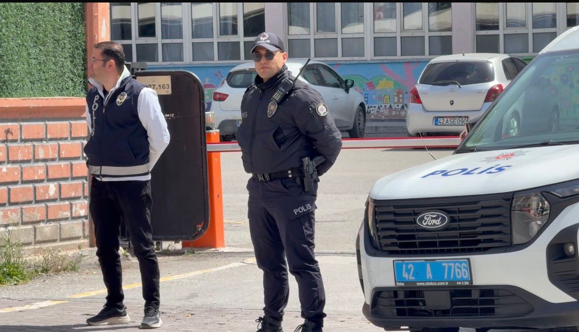 Konya’da okul önlerinde sıkı güvenlik önlemi