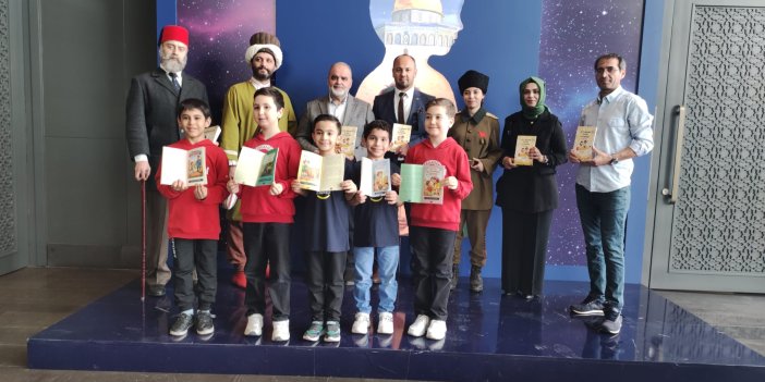 Konya'da minik öğrencilerin özgün hikayeleri alkış aldı