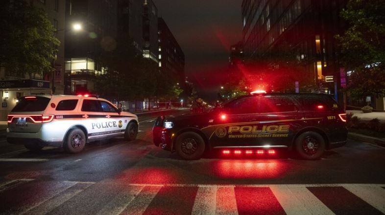 ABD'de Beyaz Saray Muhabirleri Derneği yemeğindeki silahlı saldırının şüphelisinin kimliği tespit edildi