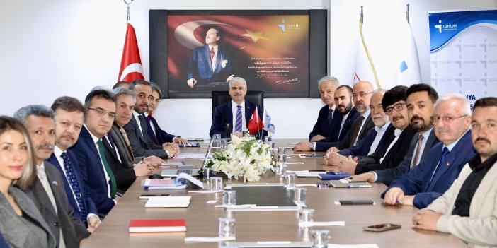 Konya'da bu masada iş var!