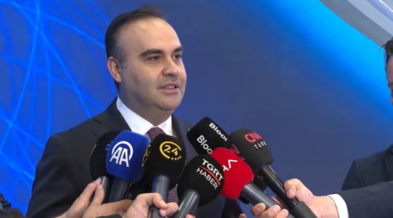 Bakan Kacır: Bayraktar KIZILELMA ile ASELSAN AESA radarı kullanılarak GÖKDOĞAN füzesiyle atış yaptık