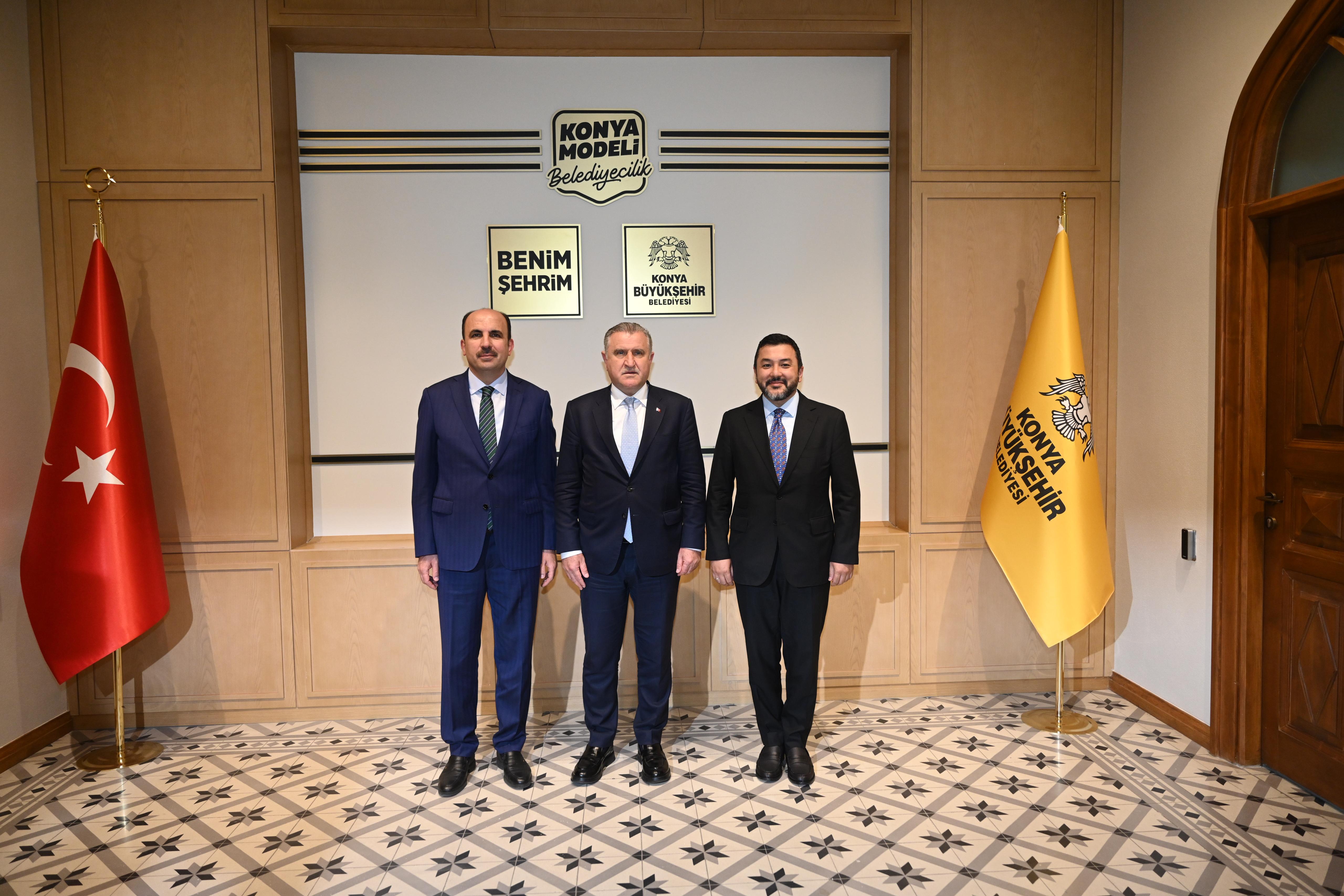 Bakan Bak ve Ak Parti Genel Başkan Yardımcısı Başkan Altay’ı ziyaret etti