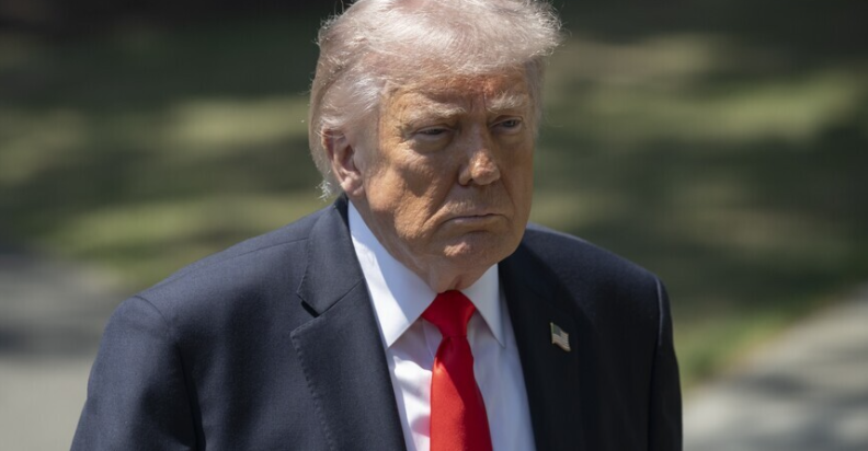 Trump, İran'la ateşkesin "en zayıf anında" ve "yaşam desteğine bağlı" olduğunu söyledi