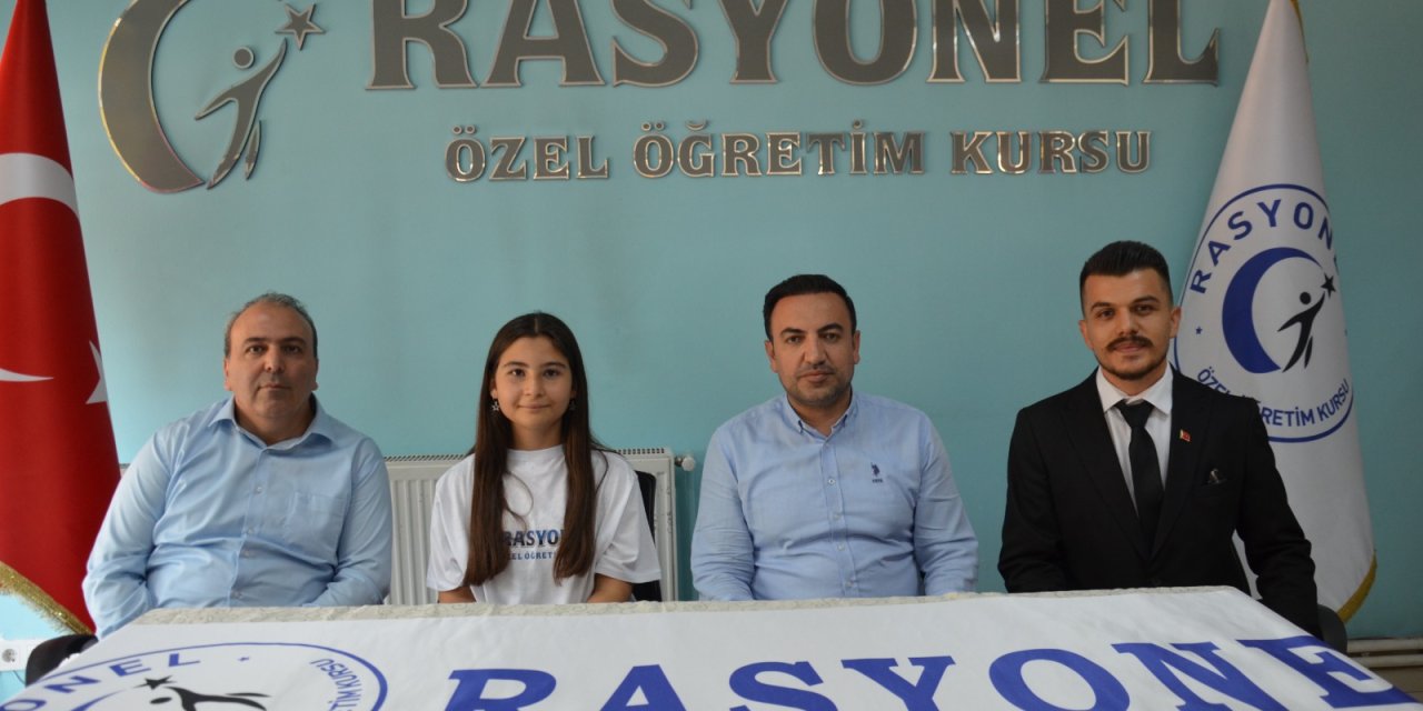 LGS’ de, Türkiye birincilerinden birisi de Rasyonel’ den çıktı