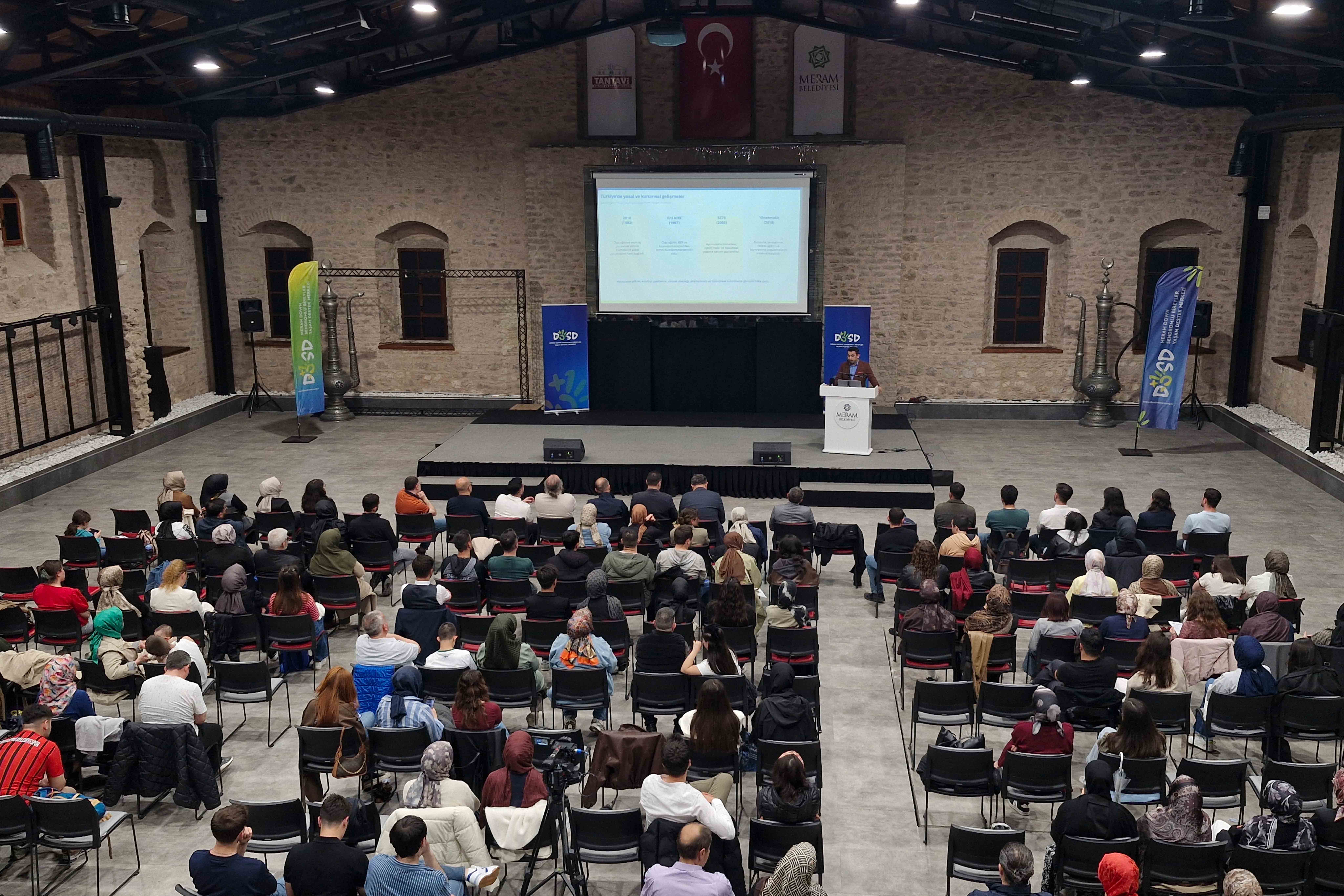 Down sendromlu bireylerin ‘Dünü, Bugünü, Yarını’ konuşuldu