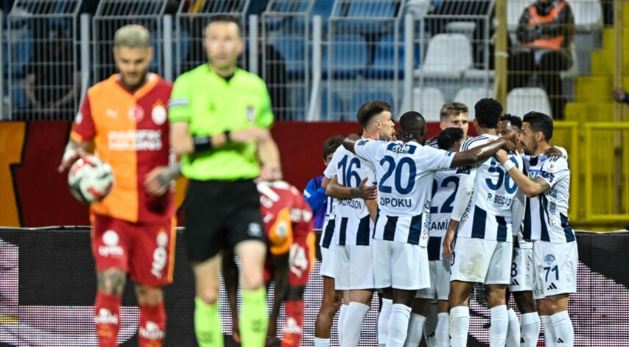 Kasımpaşa, konuk ettiği Galatasaray'ı yenerek Süper Lig'de kalmayı başardı