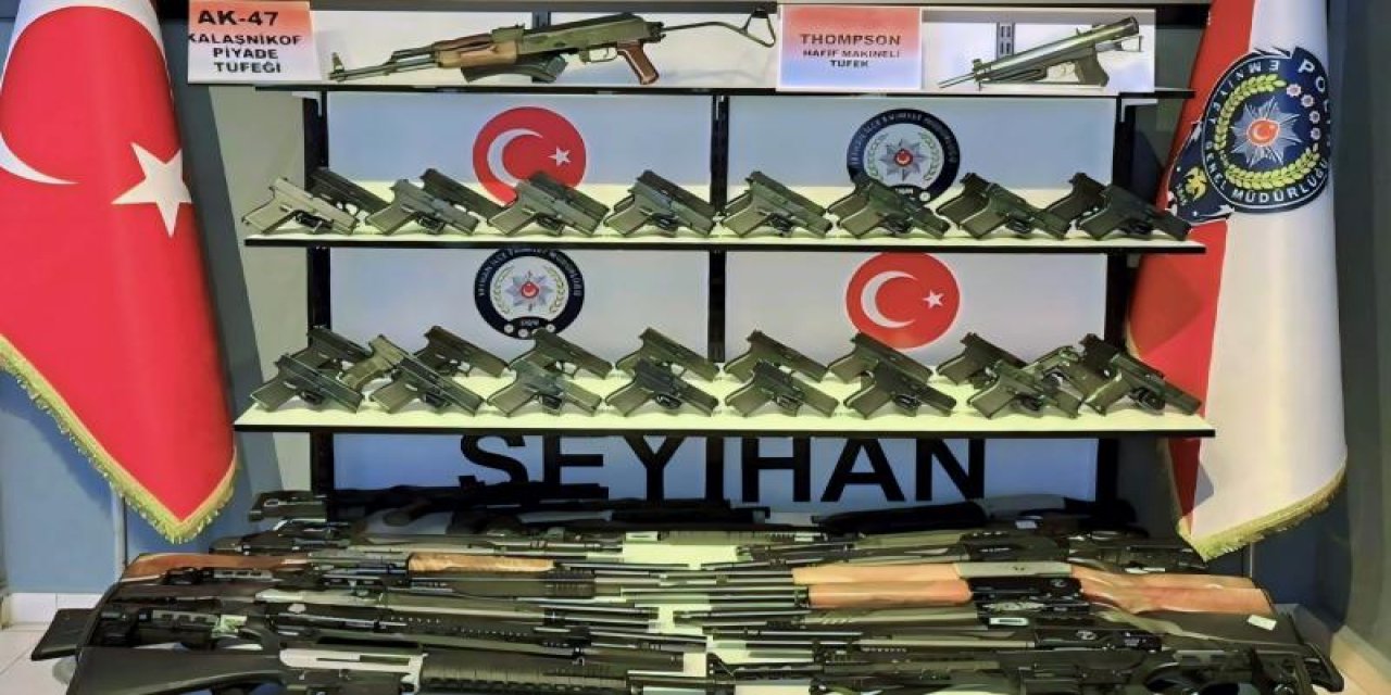 Adana'daki operasyon ve denetimlerde 66 ruhsatsız silah ele geçirildi