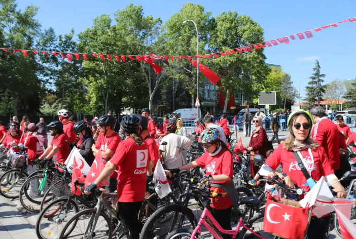 Konya’da 19 Mayıs ruhu meydanlara taşındı