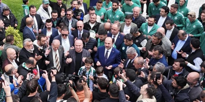 Final maçına çıkacak olan Konyaspor, Antalya'ya dualarla uğurlandı