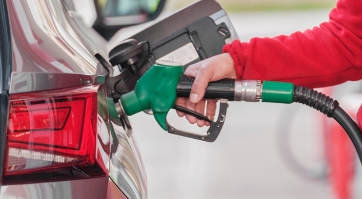Petrol fiyatları ABD-İran görüşmelerine ilişkin olumlu haber akışıyla yüzde 5 düştü