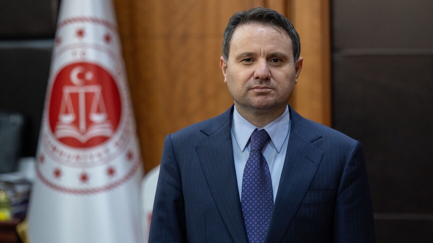 Bakan Gürlek: Hangi parti olursa olsun delegenin ve üyenin iradesinin sakatlanması kabul edilemez