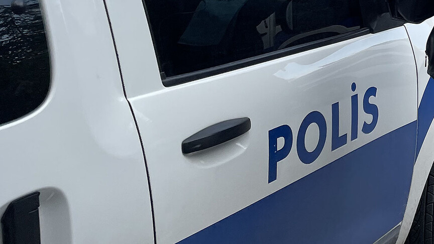 Akçakoca Belediye Başkanı Albayrak "irtikap" suçundan gözaltına alındı