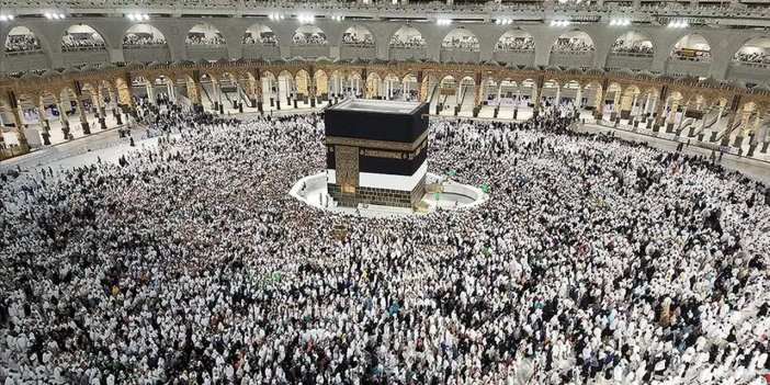 Başkan Altay'dan büyük ödül: Tam 100 kişi Umre'ye gidecek!