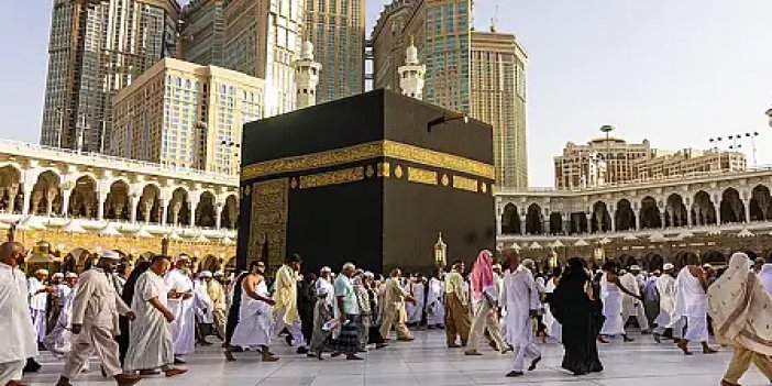 Konya'da Emekli ve Gaziler İçin Ücretsiz Umre Fırsatı! Başvuru için tıkla