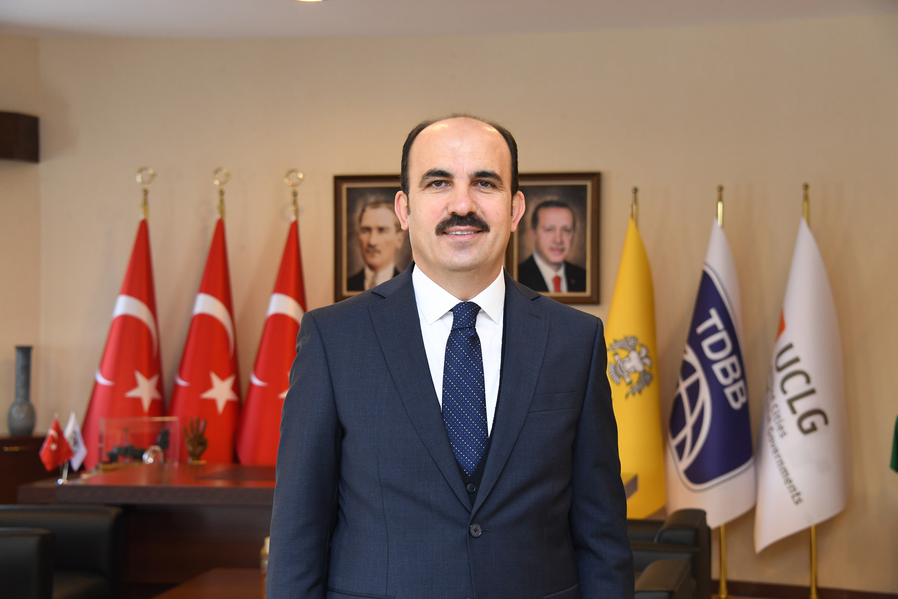 Başkan Altay büyüklerimiz ve kahraman gazilerimiz için '' vefa umresi'' projesinin müjdesini verdi