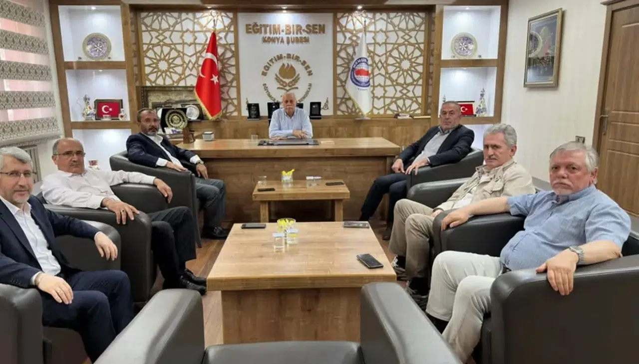 Eğitim-Bir-Sen Konya Teşkilatından Dr. Mehmet Aziz Anik’in adaylığına tam destek