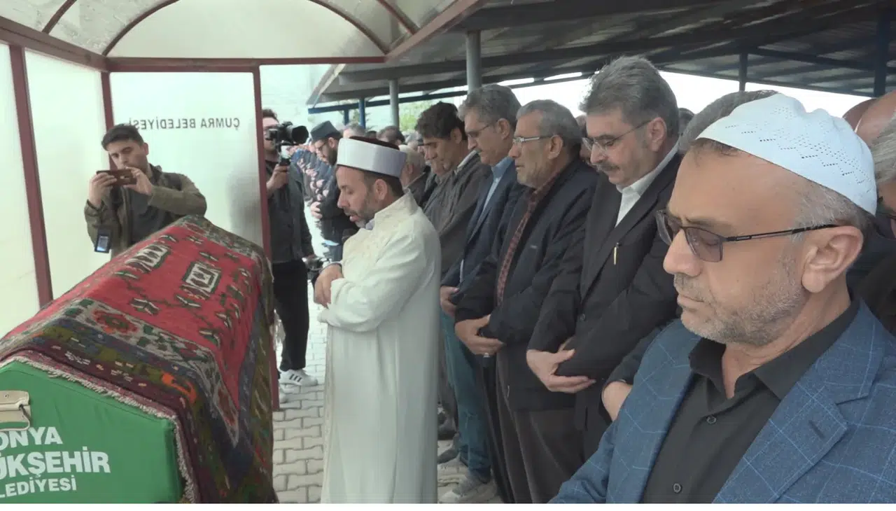 Recep Konuk’un oğlu Fatih Konuk dualarla toprağa verildi