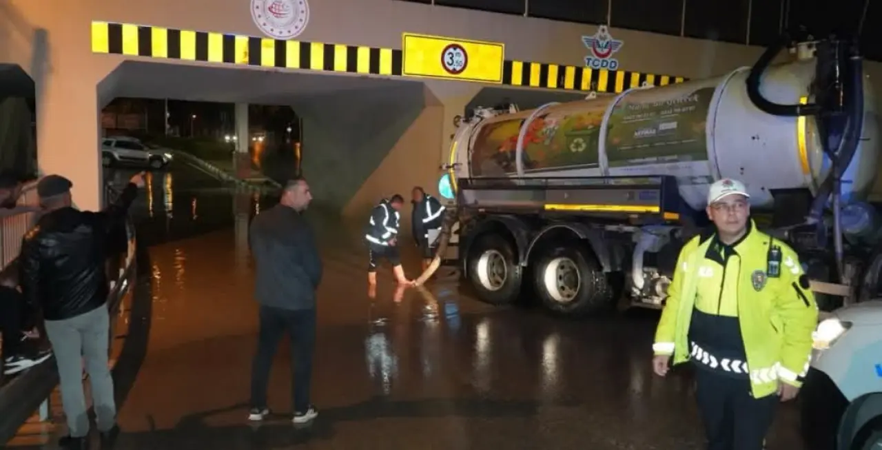 Konya’da o bölgede alt geçitleri su bastı!