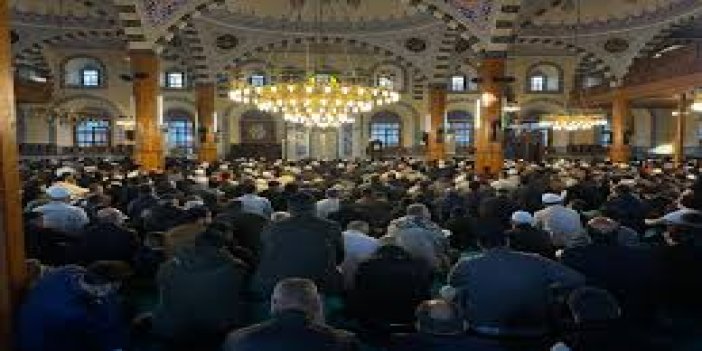 Konya'da Kurban Bayramı namazı kılındı