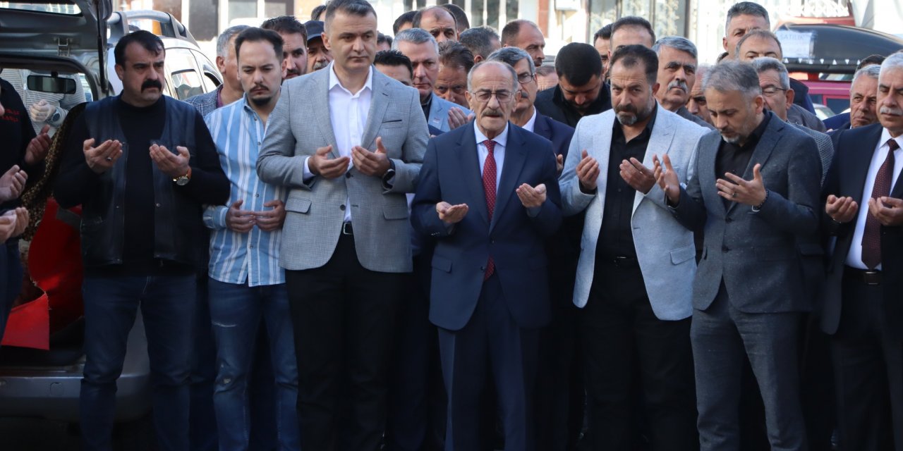 Toprağa Ve Bitkilere Zararı Araştırılıyor