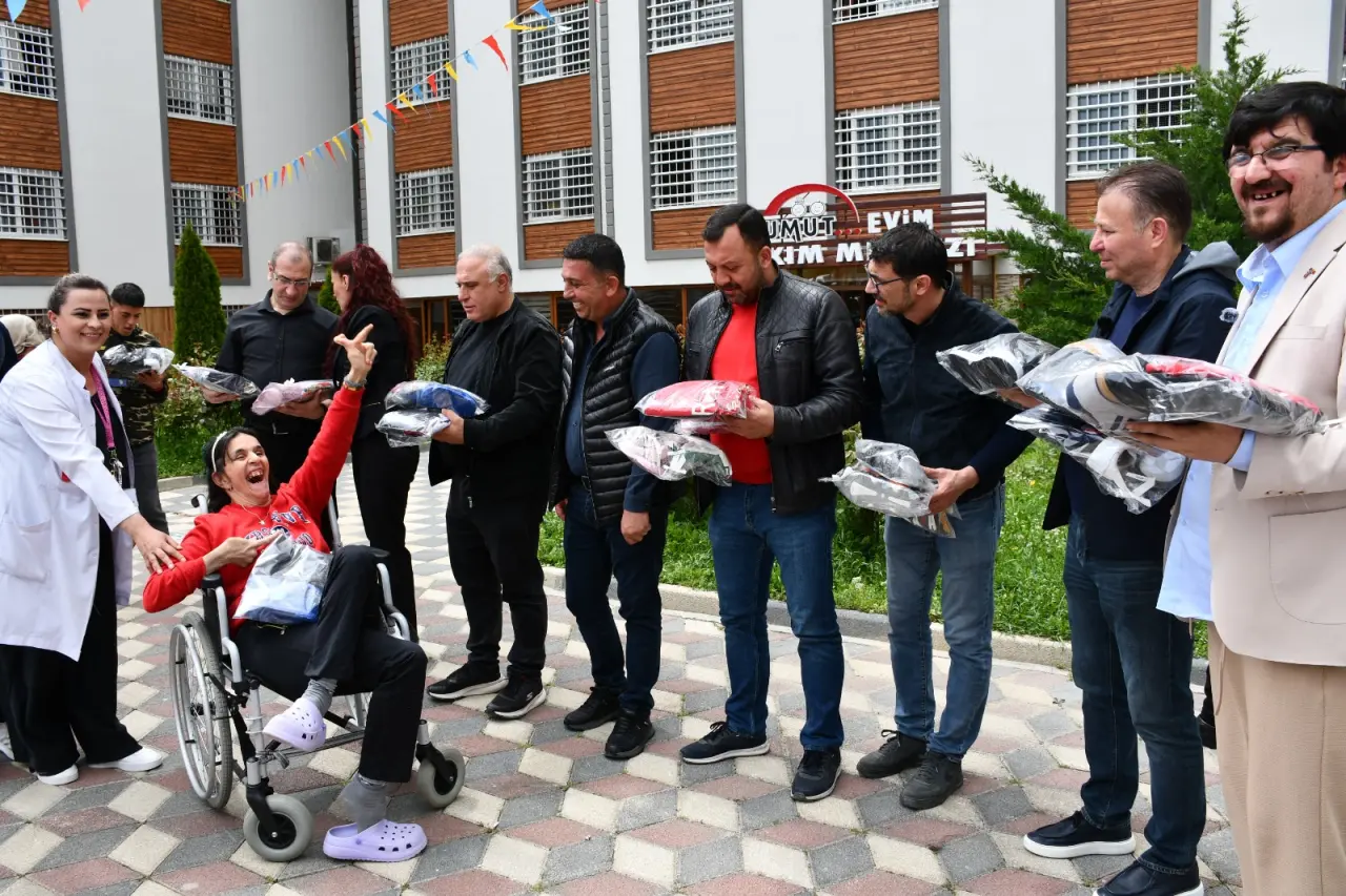 Konya’da “Çocuklar Bayram Etsin” Projesi