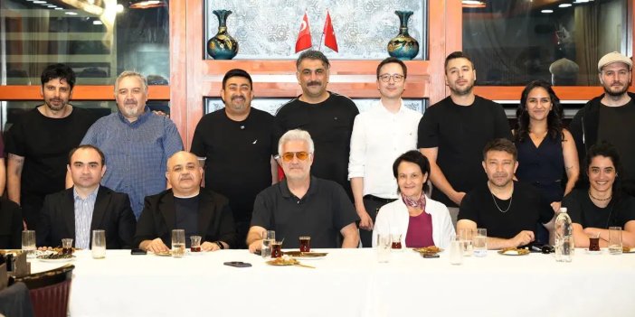 Tamer Karadağlı Konya’nın yemeklerine hayran kaldı! O mekana gitti
