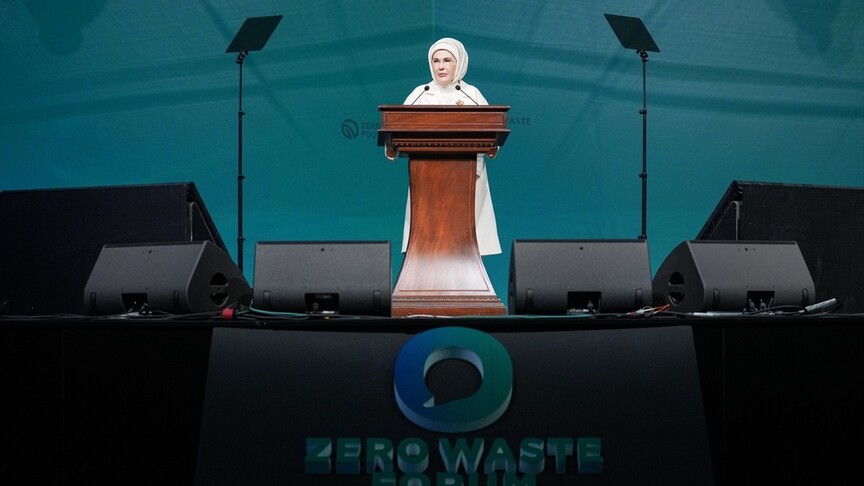 Emine Erdoğan: Sıfır Atık Forumu'nu tarihi bir buluşma olarak görüyoruz