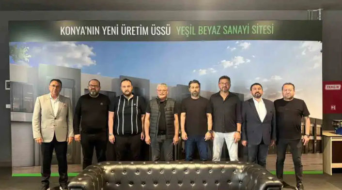 İlhan Palut Yeşil Beyaz Sanayi Sitesi'ni ziyaret etti