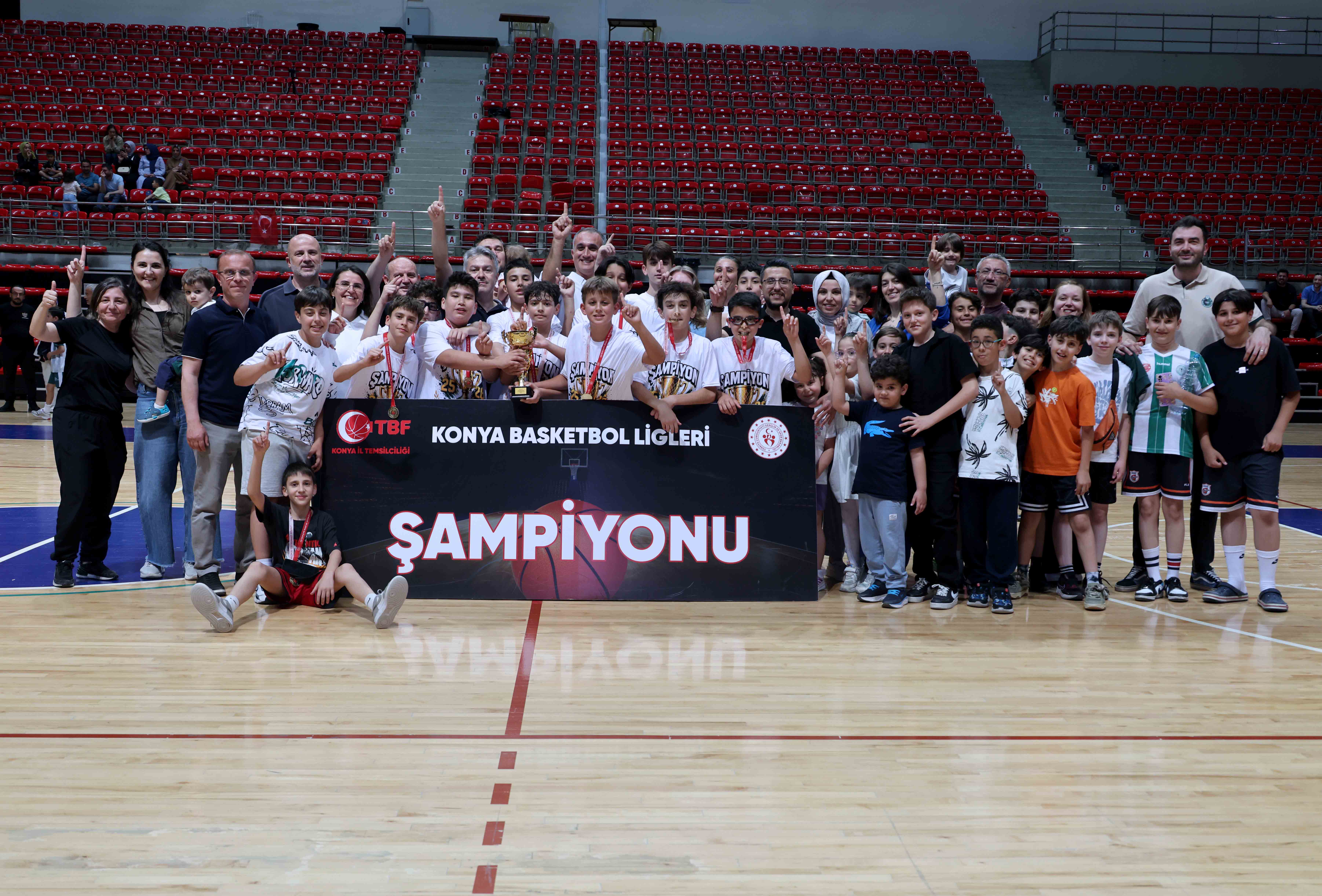 Karatay Belediyespor U12 Basketbol Takımı Konya şampiyon oldu
