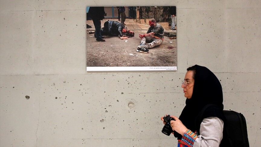 Tahran’da, ABD-İsrail saldırılarına ilişkin fotoğraf sergisi açıldı