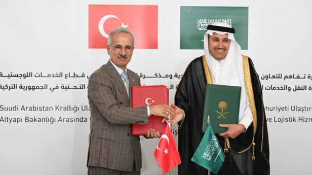 Türkiye ile Suudi Arabistan, lojistik ve demir yolu alanlarında işbirliğine gitti