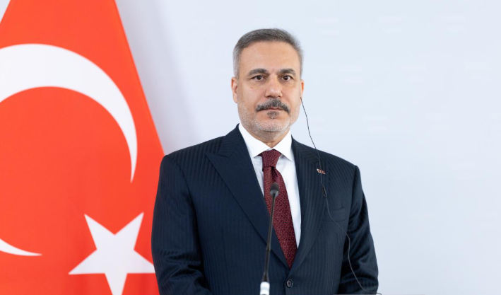 Bakan Fidan Yunan mevkidaşı ile görüştü